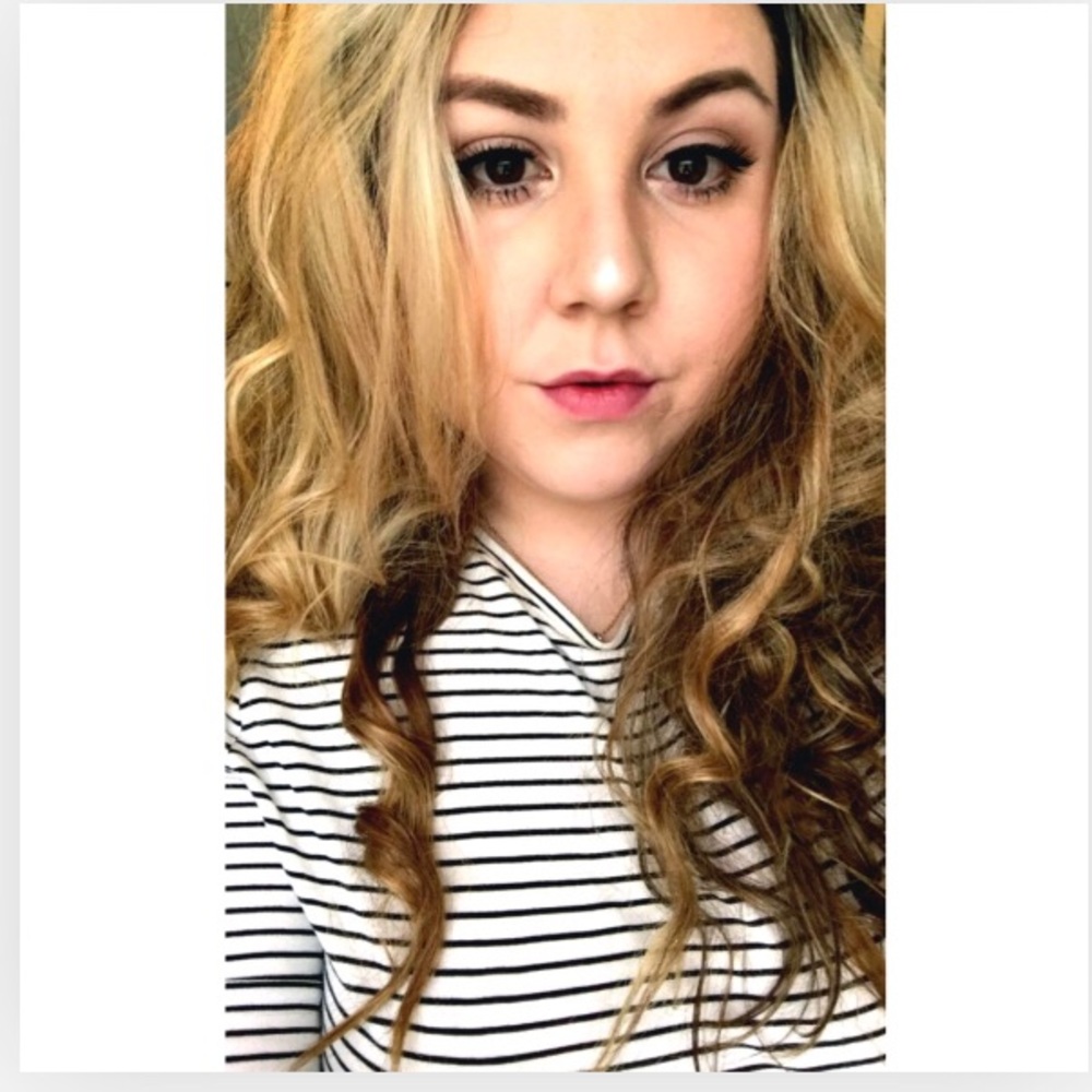 Meet your Posher, Simonne
